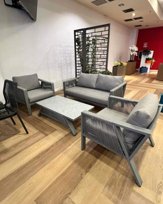 Salotto outdoor grigio nuovo
