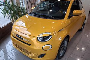 Fiat 500 Berlina Hybrid Torino