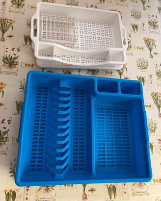 Due sgocciolatoi in plastica x campeggio/ giardino