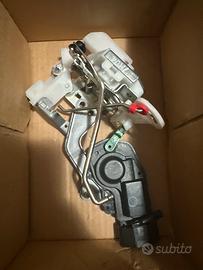 Ricambio serratura anteriore Citroën C1 nuova