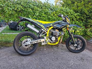 SWM SM 125 R*MOTARD MOT.A LIQUIDO