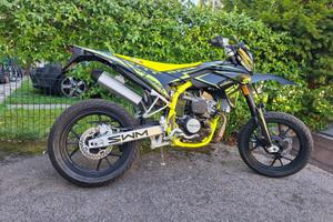 SWM SM 125 R*MOTARD MOT.A LIQUIDO