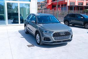 Audi Q3 35 TDI S tronic Business