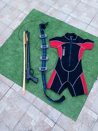 attrezzatura sub ragazzo