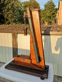 tappatrice a leva antica