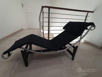 Chaise Longue LC4 di Le Corbusier