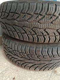 Pneumatici quattro stagioni 