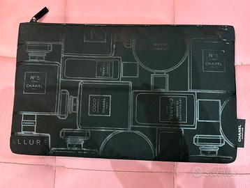Pochette Chanel Parfums