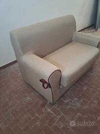 divano 2 posti