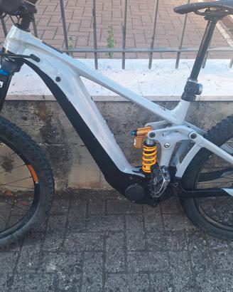 EBIKE GIANT REIGN E+ 1 2022