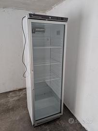 armadio frigorifero 2-8 C° 260 LT con vetrina