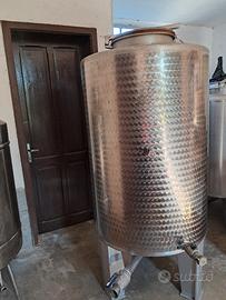 Serbatoio acciaio inox 700 litri