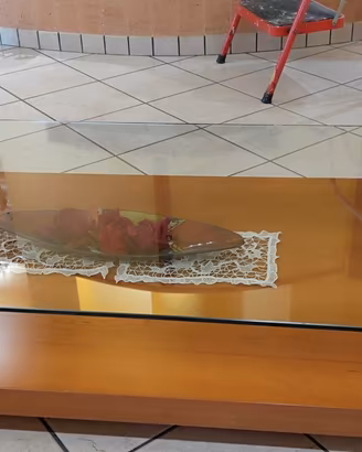 Elegante Tavolino da Salotto in Vetro e Legno