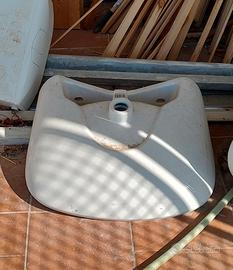 Bagno lavandino della DOLOMITE