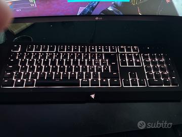 Tastiera Gaming Razer Cynosa Chroma