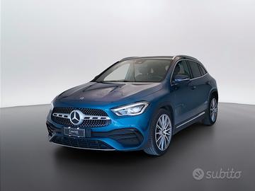 MERCEDES-BENZ GLA-H247 2020 - GLA 200 d Premium 4m