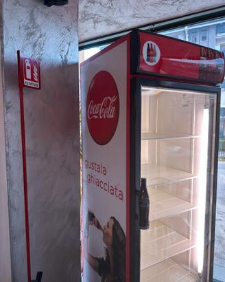 Frigo vetrina coca cola