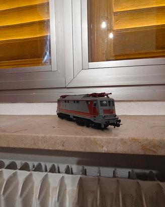 locomotiva E424