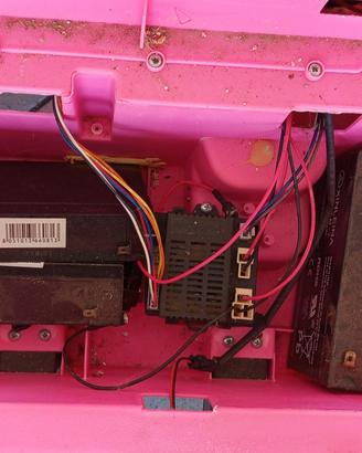 jeep elettrica macchina bambini gioco fuoristrada 