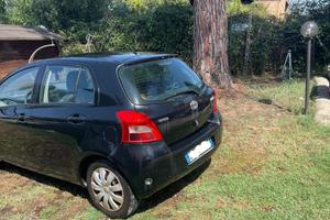 Toyota yaris1300 nav