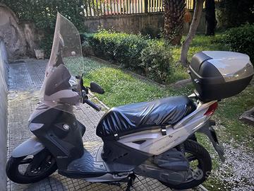 Kimco Agility 50cc R16 - 4T