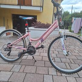 bici bambina 10/12  anni