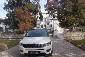 JEEP COMPASS LIMITED FULL OPTIONAL