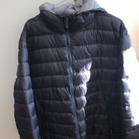 Giubbotto/piumino con Cappuccio