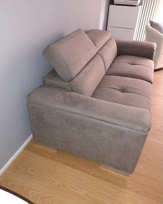 Divano letto a tre posti