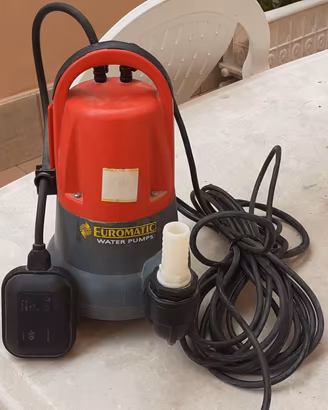 POMPA SOMMERSA EUROMATIC  MODELLO: SVC 400