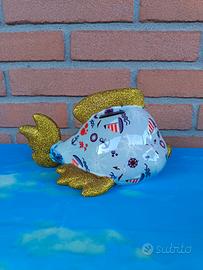 Salvadanaio in porcellana