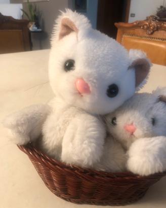 Carillon con gattini in  peluche