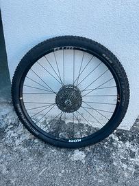 Cerchi mtb 29 boost con copertoni nuovi