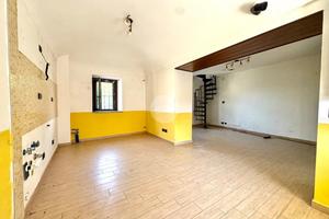 CASA DI CORTE A BUTTIGLIERA ALTA