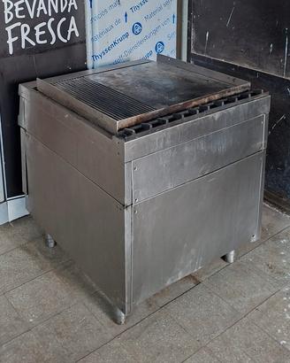 Piastra e forno in acciaio