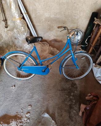 Bicicletta donna blu