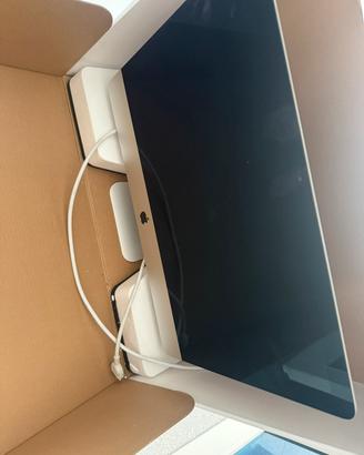 Apple Imac da 21,5” con display in Retina 4k