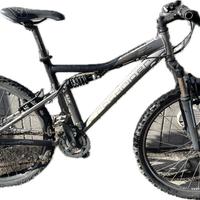 Bicicletta Rockrider 26 bi-ammortizzata