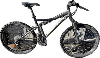 Bicicletta Rockrider 26 bi-ammortizzata