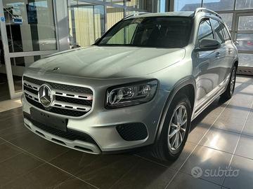 Mercedes-Benz GLB 200 d Premium AMG + LED + TELECA