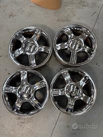 4 cerchi usati 17 pollici orginali Mercedes A B C 