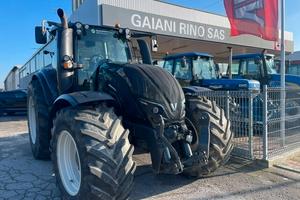 Trattrice Valtra T214D