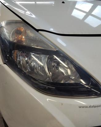 Proiettore destro RENAULT CLIO del 2011