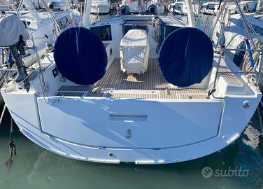 Oceanis 41.1 - 2019 con 3 cab 2 wc con 45 cv