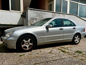 MERCEDES Classe C (W/S203) - 2001