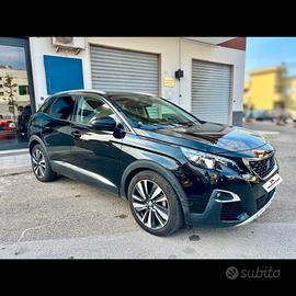 Peugeot 3008 BlueHDi 130cv **FULL**