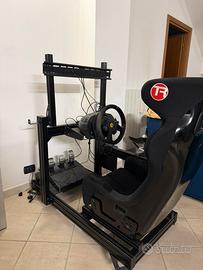 Simulatore guida Thrustmaster