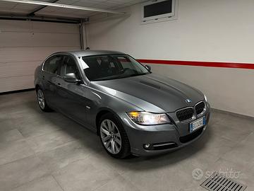 BMW 325i 3.0i 218cv X-Drive e90 aut.- SERVICE BMW