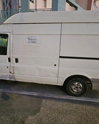 trasporti,sgomberi e traslochi