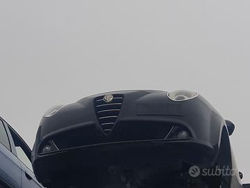 ALFA MITO nera per pezzi di ricambio